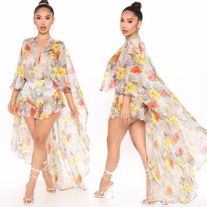 Fashion Nova Give Me Memories Floral
Romper - Blue/combo - XL